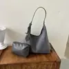 Bolso cruzado de gran capacidad Maillard para debajo del brazo para mujer 2026 Nuevo bolso de hombro retro de moda Bolso tote de nicho para el día a día