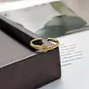 Anel Aberto Medieval Francês Retrô Totalmente Cravejado, Fashion e de Alto Padrão, Design de Nicho, Acessórios de Diamante Exquisitos para Mulheres