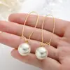 Pendientes de Perla Grande con Hebilla en U Estilo Francés Colgante de Perla Grande Pendientes para Mujer Lujo Ligero Temperamento Celebridad de Internet Moda Pendientes de Perla para el Día a Día