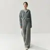 Nuevo conjunto de punto de cachemira para otoño e invierno, que incluye un cárdigan con capucha y cremallera y pantalones de pierna ancha con cintura elástica, una colección de moda para mujer