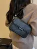 Bolso pequeño elegante de textura de alta calidad para mujer 2026 nuevo estilo de cita primavera principios de otoño bandolera bolso de hombro bolso cuadrado pequeño para debajo del brazo