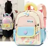 Nueva Bolsa Infantil 2025 Mochila Pequeña Linda de Bloques de Color de Alto Valor Moda Mochila para Niños y Niñas de Jardín de Infancia Comercio Exterior