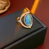 Anel de Abertura de Concha Oval Feminino Nicho Versátil Retro Anel de Dedo Leve Luxo High-end Simples Joias Atacado