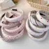 Novo estilo em tons pastel suaves, tiara fresca e fofa com tecido listrado rosa e branco e esponja, design xadrez doce, adequada para lavar o rosto, para mulheres