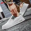 Zapatillas para hombre Warrior, nuevos zapatos blancos slip-on de otoño 2026, zapatos casuales deportivos para hombre, talla M para hombre