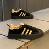 Zapatos de lona nuevos de primavera y otoño con cabeza de concha de tres barras, mano rápida, rosa súper caliente, superficie de cuero casual, zapatilla de gamuza, zapatos de hombre