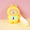 Cartera pequeña Labubu para niños de silicona, pequeño regalo, llavero, colgante, lindo regalito para máquina de garra, en stock