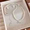 Colar com Pingente de Cavalo de Tróia Colorido com Esmalte Gotejado e Pérolas para Mulheres, Alto Padrão, Luxo Leve, Requintado, Moderno, Elegante, Corrente de Clavícula Tendência
