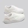Tenis para mujer, nueva colección otoño 2026, zapatos casuales blancos de nicho y versátiles, de suela gruesa, que aumentan la altura, zapatillas deportivas estilo Forrest Gump, MR595