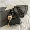 Bolso Cesta de Verduras Retro de Mano para Mujer 2025 Invierno Nuevo de Moda Estilo Coreano Bolso Cubo Bolso de Hombro Único Bolso Cruzado