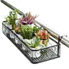 Suporte de flores, prateleira de armazenamento, suporte para pendurar vasos de flores na varanda, grade de pendurar, arte em ferro para suculentas, suporte de flores para grade de peitoril de janela interna