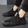 Nuevos Zapatos Ligeros para Hombre Primavera/Verano Tenis Flyknit para Hombre de Moda Zapatos de Trabajo Casuales Transpirables Versátiles Zapatos de Malla