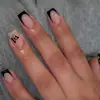 Conjunto de 24 Peças de Unhas Postiças Estilo Francês Nude e Pretas, Formato Quadrado Médio Simples, Versátil para Uso Diário, Unhas Postiças, Pontas para Nail Art