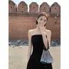668 # Vestido negro de dos piezas fuera del hombro para mujer, 2026 vestido largo de alta gama elegante fuera del hombro que marca la cintura, vestido sin tirantes