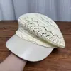 Boina de Couro Patchwork Vazada Atacado Boina Azul Marinho Estilo Fino de Aba Larga Primavera/Verão Chapéu de Pintor Elegante Fábrica