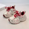 Zapatos deportivos para niños, zapatos para niños, nuevo modelo de primavera 2025, zapatos casuales de malla para niños mayores, zapatillas para correr, zapatos tipo papá para niñas