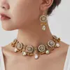 Moda Europea y Americana Estilo Étnico de Oriente Medio Set de Collares Retro Calado Cristal de Gota Elegante Exagerado Collar y Pendientes para Mujer