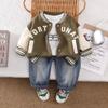 Traje de Primavera y Otoño para Niño 2025 Nuevo Estilo Infantil Casual Traje de Béisbol Conjunto de Tres Piezas Ropa de Bebé de Primavera y Otoño a la Moda
