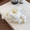 Estilo Francês Fresco e Super Fada Presilha de Cabelo de Bolha Muyunsha Etiqueta Dourada Pegador de Coração Moderno e Doce Presilha de Tubarão na Parte de Trás da Cabeça
