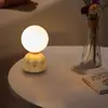 Lâmpada de Mesa LED Minimalista Nórdica de Alto Padrão para Cabeceira de Quarto Sala de Estar Luz Duradoura Luz de Atmosfera para Quarto Luminária Decorativa Luminárias