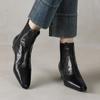 Botas Chelsea Elegantes de Couro de Ovelha com Textura para o Dia a Dia Inverno 2024 Bico Quadrado Pequeno Salto Baixo Grosso Botas de Couro para o Tornozelo Femininas