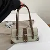 2026 Nuevo Bolso de Hombro Retro Transfronterizo con Remaches, Estilo de Chica Popular de Moda, Bolso de Motocicleta de Gama Alta, Bolso de Mano de Nicho para Mujer
