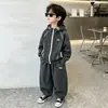 Traje para Niños Otoño Invierno 2026 Nuevo Estilo Coreano Ropa Fresca para Niños Pequeños Ropa de Invierno Sudadera con Capucha Ropa Infantil Estilo Coreano