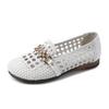Sandalias sin cordones de punta cerrada para mujer Primavera y verano 2024 zapatos con agujeros planos y suela suave huecos con tacón talla grande tejidos transpirables