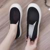 Zapatos de pescador ligeros y suaves para mujer, estilo pescador, estilo fragante, antideslizantes, sin cordones, estilo antiguo de tela de Beijing, 2024.
