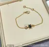 Bao Ge Jia Cadena para Clavícula Mini Collar de Diamantes con Borde Cero Resortes Artesanía de Precisión CNC Nuevo Festival Qixi Chapado Grueso en Oro de 18 Quilates e Incrustado con Diamantes
