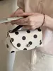 Bolsa Lonchera de Lunares Estilo Francés para Mujer 2026 Nuevo Modelo Bolso de Mano Texturizado para el Trabajo Moda de Nicho Elegante Bolso de Hombro Cruzado