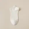[Algodão de Xinjiang] Meias Masculinas 100% Algodão, Meias Curtas Estilo Primavera, Meias Invisíveis Respiráveis que Absorvem o Suor, Meias Finas Antibacterianas e Desodorantes, Versáteis