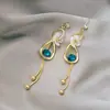 Brincos Longos com Franjas Agulha de Prata em Estilo Coreano com Cristais Azuis, Flores Brancas Geométricas, Brincos de Temperamento Luxuosos e Elegantes