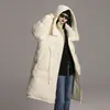 Casaco de inverno longo acolchoado 90% plumas de pato 2026 novo para mulheres, corte solto, espesso, extremamente quente, acinturado, com capuz
