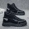 Otoño 2026 Nuevas Botas Martin para Hombre Estilo Británico Botas de Trabajo Moda Coreana Zapatos de Senderismo Zapatos de Hombre de Moda