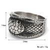 Joyería al por mayor de comercio exterior transfronterizo Anillo nuevo para hombre de acero de titanio retro europeo y americano con cola de serpiente mordiendo Accesorios góticos de acero inoxidable