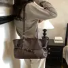 Bolso de axila versátil y simple de estilo coreano para mujer, con gran capacidad, diseño sofisticado y elegante, adecuado para ir al trabajo.