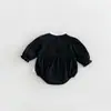 Ropa nueva de otoño para bebé: Mameluco de triángulo de manga larga, elegante mameluco Lolita de encaje para recién nacidos