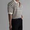 Camiseta Listrada Texturizada de Manga Curta para Homens, Estilo Coreano de Verão, Camisa Polo Tricotada de Alta Qualidade com Gola Henry e Mangas Curtas