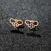 Pendientes de Acero Inoxidable Calados Transfronterizos Nuevos con Varios Diseños de Gatos, Renos, Abejas, Mariposas y Conejos en Stock
