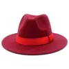 Chapéu Quadrado Vermelho Elegante e Leve com Tira, Usável em Todas as Estações, Chapéu de Sol para Viagens ao Ar Livre, Chapéu Jazz para Homens e Mulheres, Casal