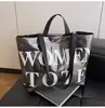 Bolso Tote Transfronterizo 2026 Estilo Nuevo para Mujer, Diseño de Letras de Alta Gama, Gran Capacidad, Estilo para Viajes Diarios, Bolso de Hombro y de Mano Personalizado