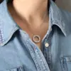 Diseño Exclusivo Elegante Cadena Clavícula Redonda para Pastel Cadena de Moda Europea y Americana Lujo Ligero Redonda Completamente Incrustada de Diamantes Titanio Acero Collar para Mujeres