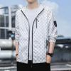 Chaqueta fina de verano para hombre, nueva prenda de protección solar de moda 2024, transpirable y anti-UV para deportes al aire libre.