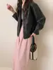 Chaqueta de Cuero Negra Retro para Mujer, Nuevo Estilo de Principios de Primavera, Chaqueta Corta de Cuero PU con Solapas para Personas Bajas, Casual y Versátil