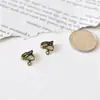 Punto venta al por mayor aretes caseros gancho para la oreja clip para la oreja aretes de ensamblaje accesorios hechos a mano diy material de retención de color