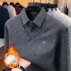 Camiseta de manga longa com lapela, estilo duas peças falsas, com veludo quente, masculina, nova para o inverno de 2026, cor sólida, camada base, camisa polo masculina