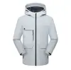 Chamarra con capucha de una pieza engrosada forrada de polar para otoño e invierno para hombre y mujer, tipo zorro plateado, para montañismo, con diseños estampados y bordados
