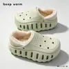 Pantuflas de Algodón para Niños Invierno Niños Niñas 26 Nuevas con Felpa Engrosada Exteriores Impermeables Cálidas Zapatos de Algodón para Bebé Cubierta de Talón