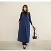 Vestido sin mangas de estilo japonés para otoño e invierno, corte holgado, con bolsillos, color liso, versátil y elegante, cuello en V, vestido largo para usar en capas